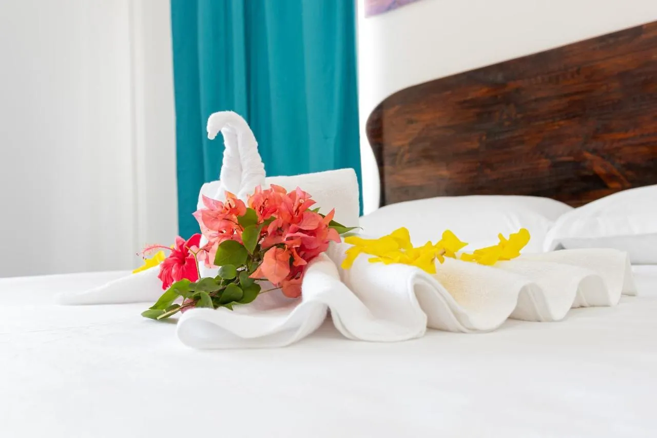 Auguste Holiday Residence Apartment Anse Etoile