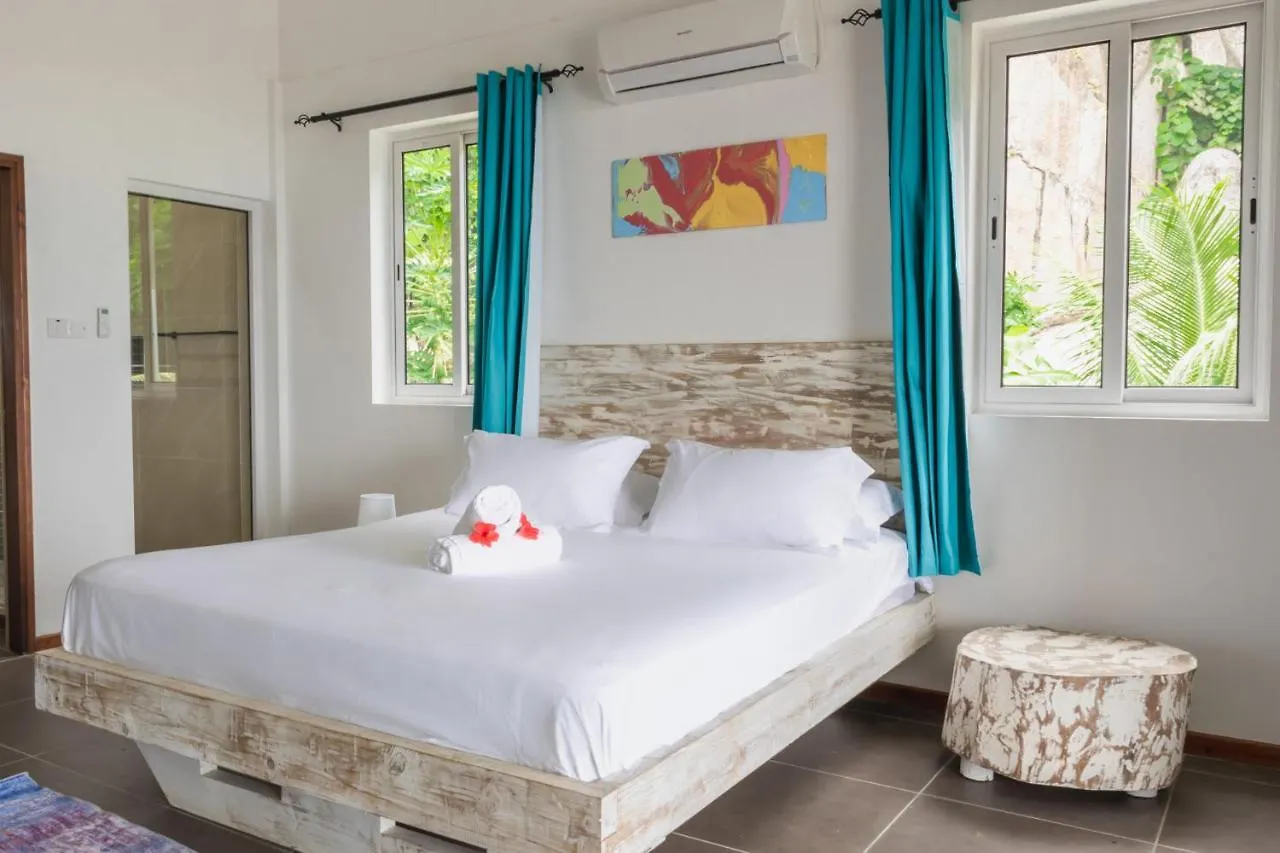 Auguste Holiday Residence 0*, Anse Etoile