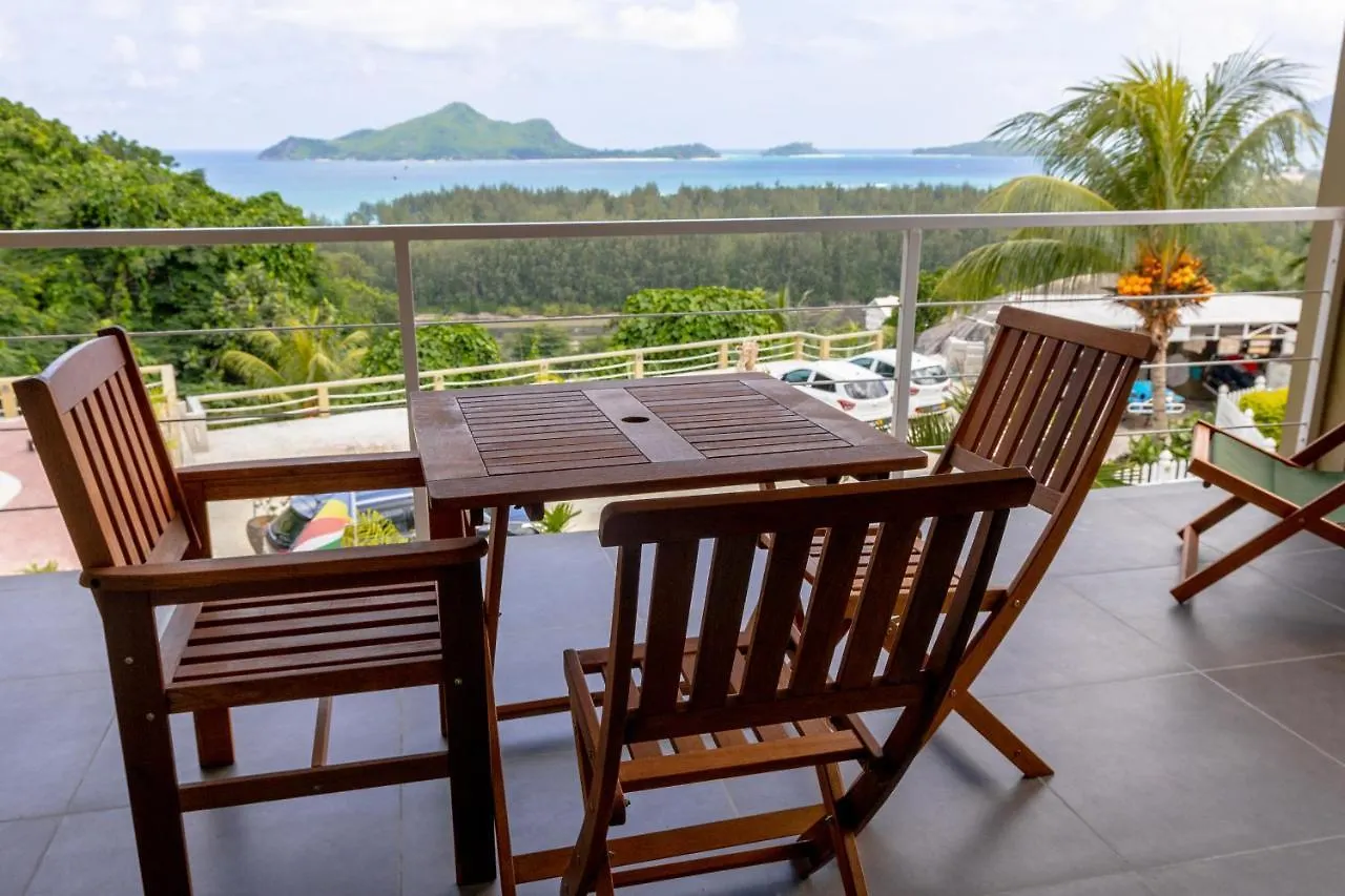 Auguste Holiday Residence Anse Etoile