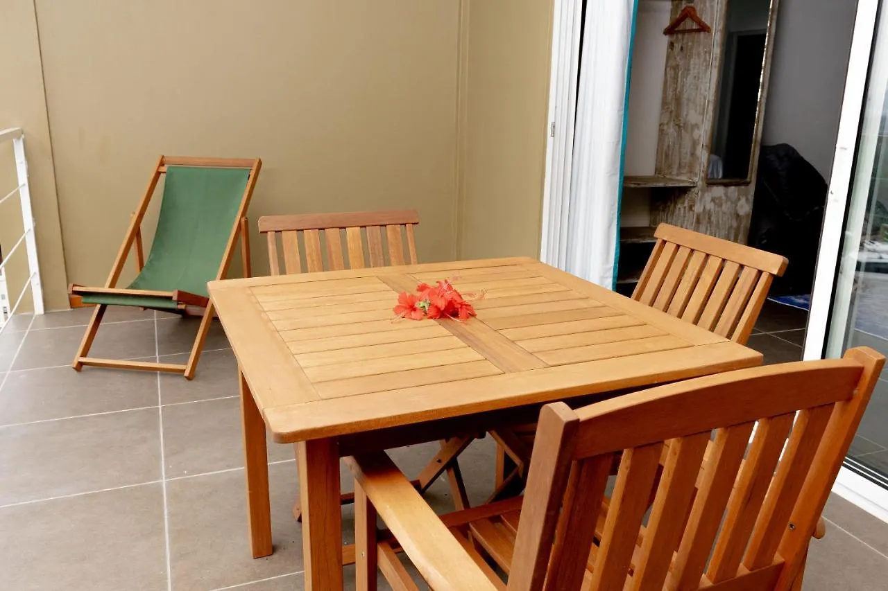 Auguste Holiday Residence 0*, Anse Etoile סיישל
